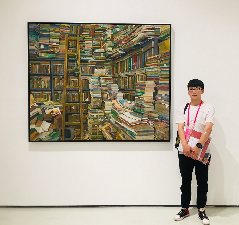 学生作品《书籍的时代》入选第十三届全国美展.png
