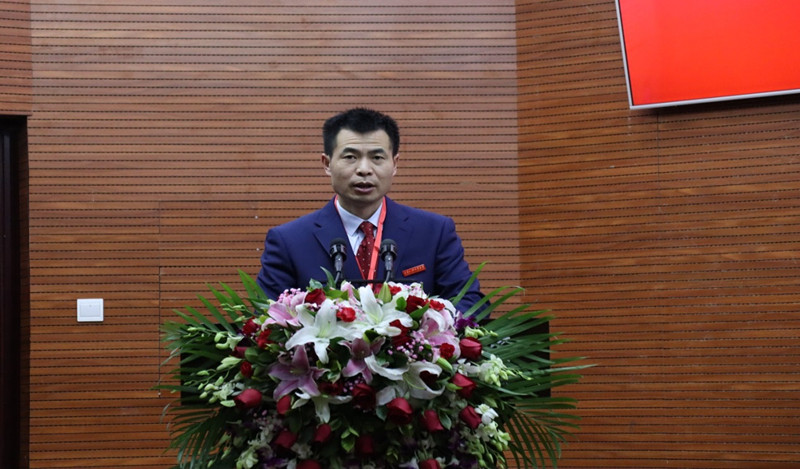 岳书记特写.jpg